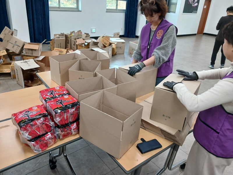 251125(장미로타리클럽 그냥드림 지원)019.jpg